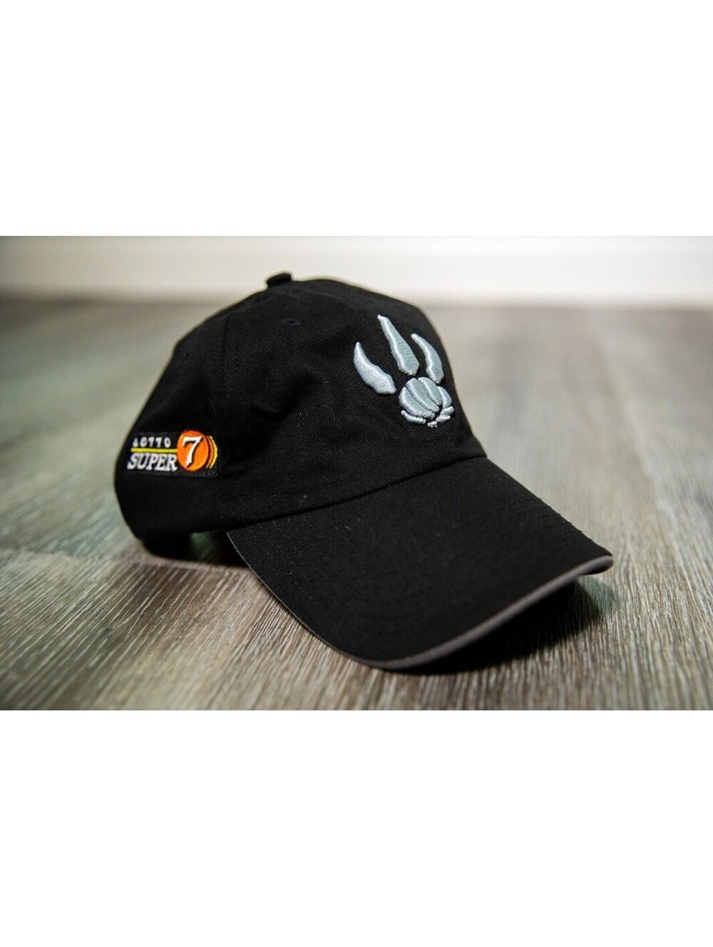 Raptors Hat Cap Strapback Men NBA Basketball Retro Claw VTG Toronto 90s